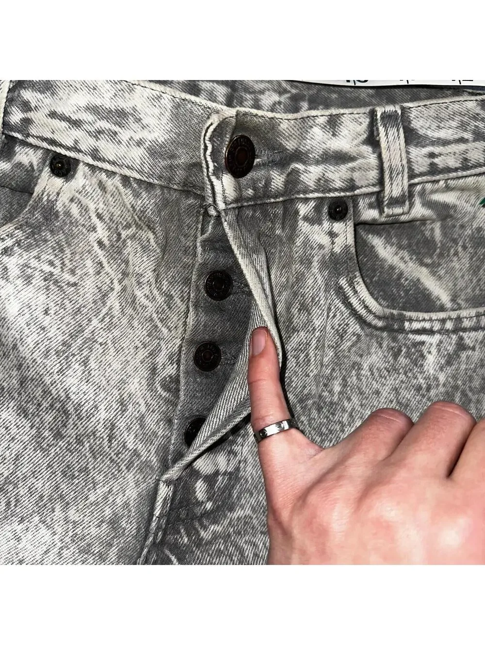 Levis 501 Vintage 80s USA XX Straight Leg Jeans Gray Acid Wash 28x30 Act 26x27